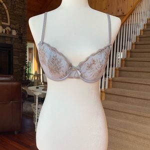 NWOT Felina Lingerie Blue Embroidered Bra 32C